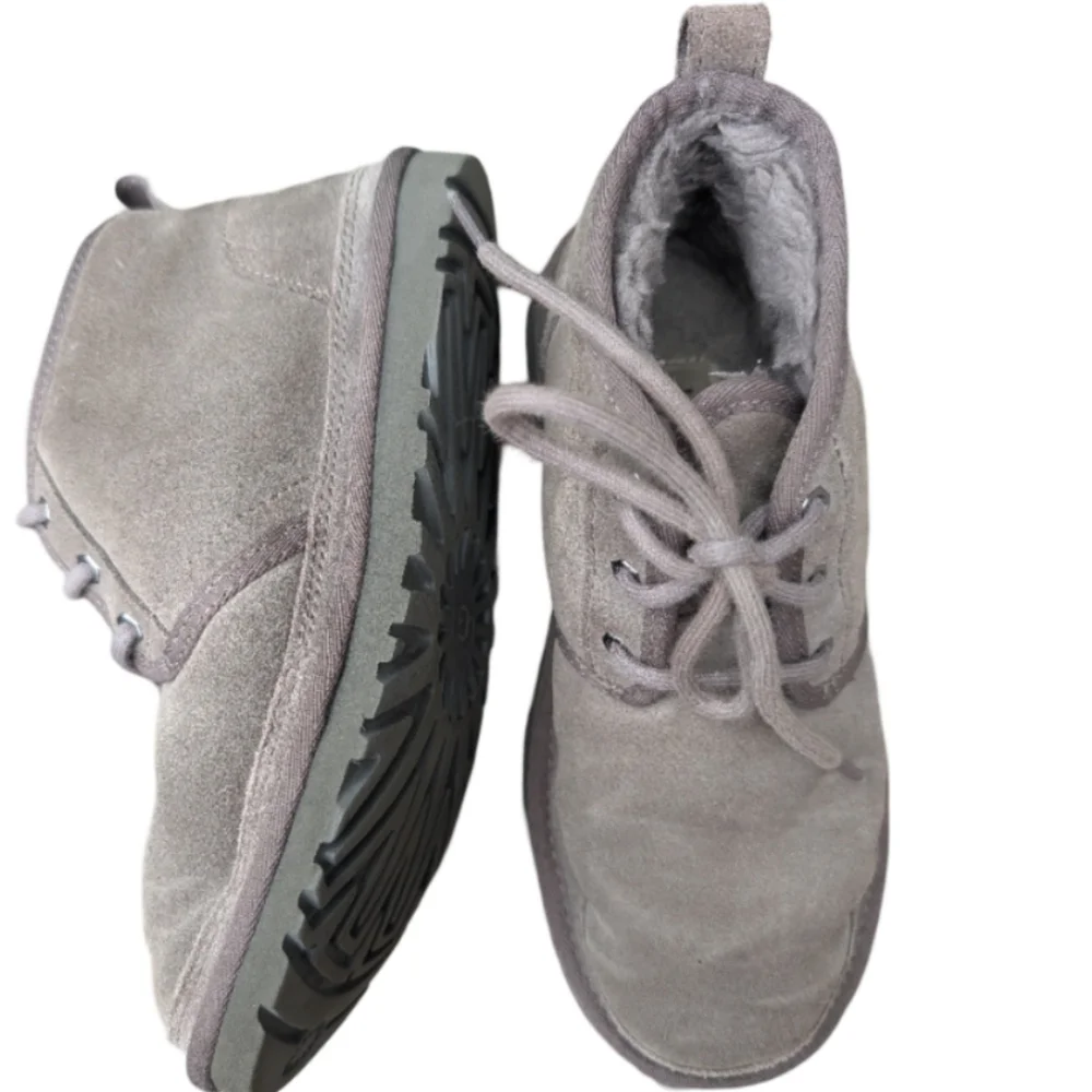 UGG neumel chukka